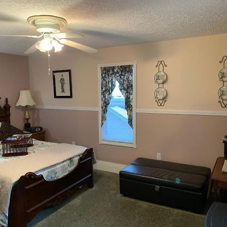 Emerald Necklace Inn Bed And Breakfast 레이크우드 외부 사진